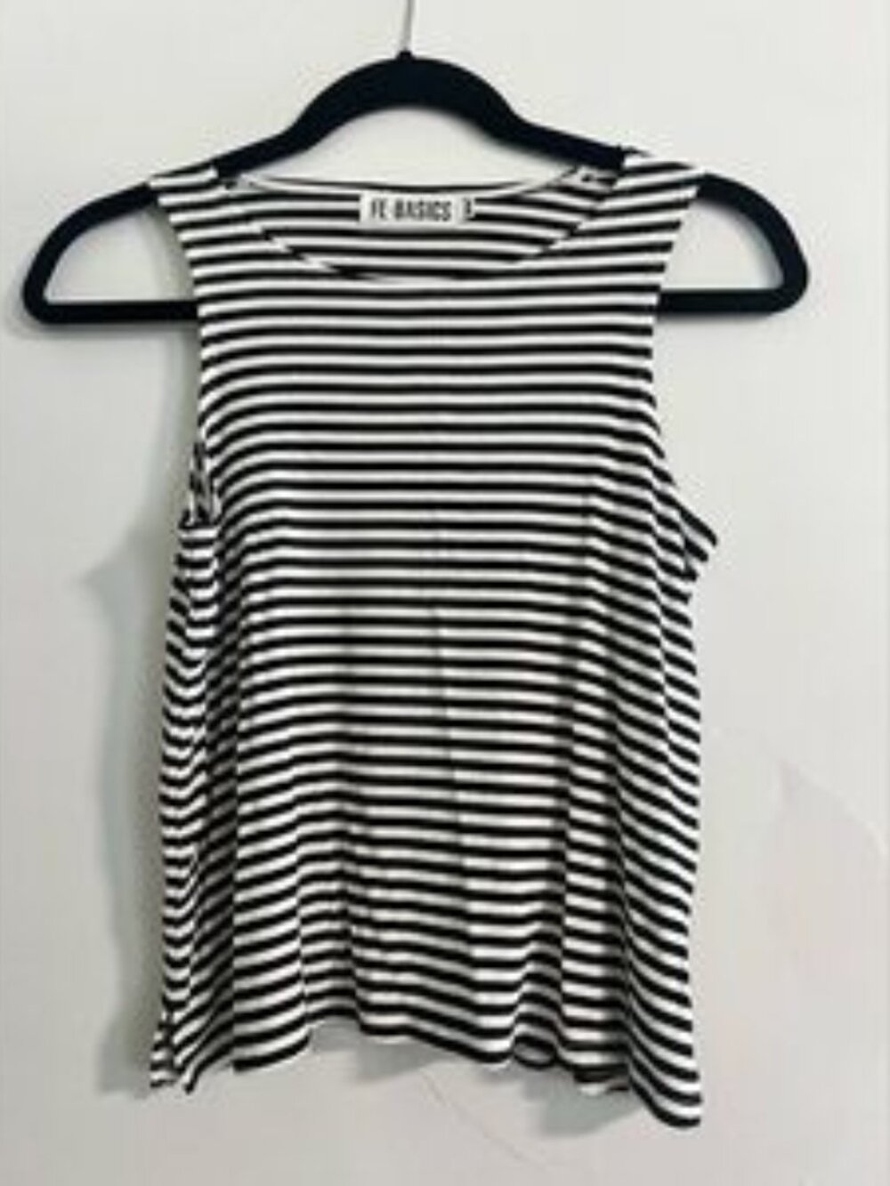 Women's Black and White Striped Tank Top XS